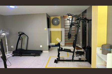 Apartamento à venda com 158m², 3 quartos e 2 vagas Apartamento à venda com 158m², 3 quartos e 2 vagasÁrea comum - Academia