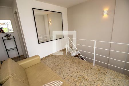 Apartamento à venda com 158m², 3 quartos e 2 vagas Apartamento à venda com 158m², 3 quartos e 2 vagasHall