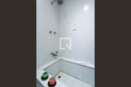 Apartamento à venda com 69m², 1 quarto e sem vaga Apartamento à venda com 69m², 1 quarto e sem vagaBanheiro da Suíte