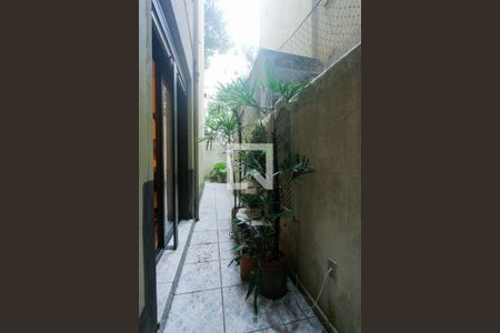 Apartamento à venda com 69m², 1 quarto e sem vaga Apartamento à venda com 69m², 1 quarto e sem vagaVaranda