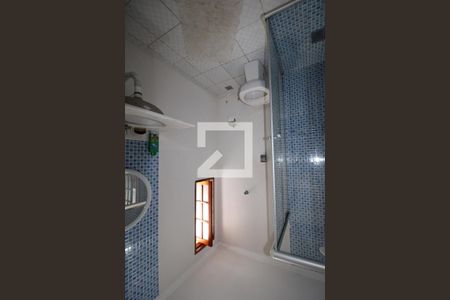 Casa à venda com 240m², 4 quartos e 2 vagasBanheiro da Suíte 3