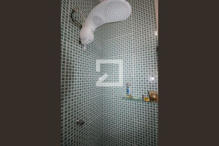 Casa à venda com 240m², 4 quartos e 2 vagasBanheiro da Suíte 1