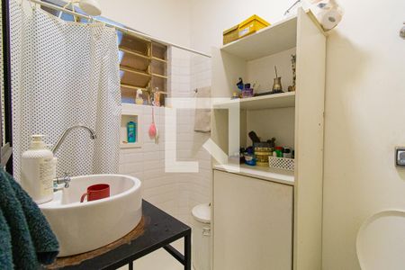 Apartamento à venda com 64m², 1 quarto e sem vaga Apartamento à venda com 64m², 1 quarto e sem vagaBanheiro