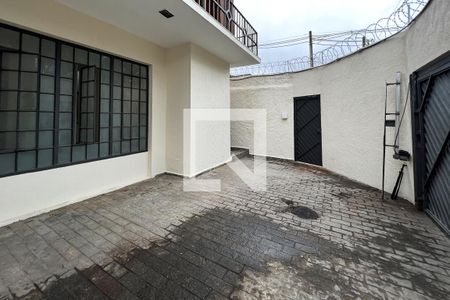 Casa à venda com 150m², 3 quartos e 2 vagas Casa à venda com 150m², 3 quartos e 2 vagasÁrea Externa