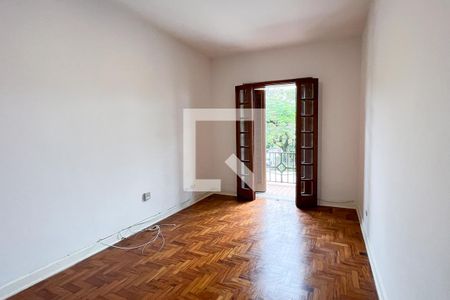 Casa à venda com 150m², 3 quartos e 2 vagas Casa à venda com 150m², 3 quartos e 2 vagasQuarto 2