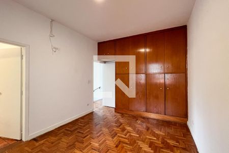 Casa à venda com 150m², 3 quartos e 2 vagas Casa à venda com 150m², 3 quartos e 2 vagasSuíte