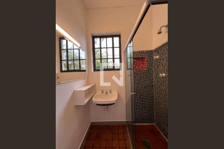 Casa à venda com 150m², 3 quartos e 2 vagas Casa à venda com 150m², 3 quartos e 2 vagasBanheiro