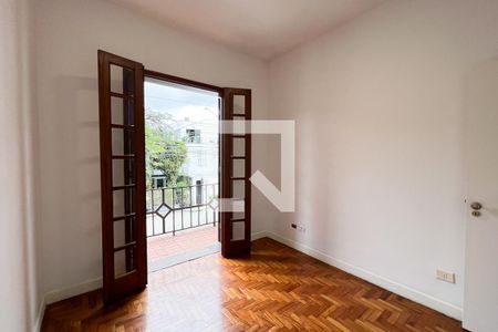 Casa à venda com 150m², 3 quartos e 2 vagas Casa à venda com 150m², 3 quartos e 2 vagasQuarto 1