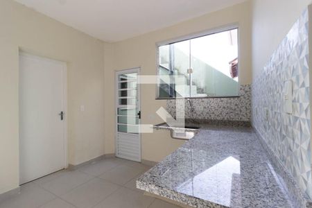 Casa à venda com 140m², 4 quartos e 2 vagas Casa à venda com 140m², 4 quartos e 2 vagasCozinha