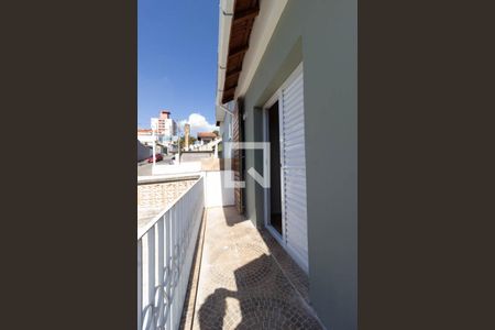 Casa à venda com 140m², 4 quartos e 2 vagas Casa à venda com 140m², 4 quartos e 2 vagasVaranda Quarto 1