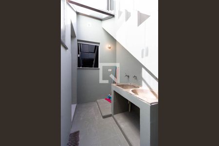 Casa à venda com 140m², 4 quartos e 2 vagas Casa à venda com 140m², 4 quartos e 2 vagasÁrea de serviço