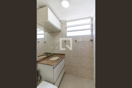 Apartamento à venda com 80m², 2 quartos e sem vaga Apartamento à venda com 80m², 2 quartos e sem vagaBanheiro da Suíte
