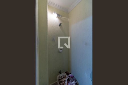 Apartamento à venda com 80m², 2 quartos e sem vaga Apartamento à venda com 80m², 2 quartos e sem vagaLavabo