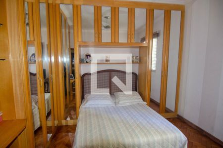 Apartamento à venda com 300m², 3 quartos e 1 vaga Apartamento à venda com 300m², 3 quartos e 1 vagaQuarto 1