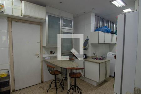 Apartamento à venda com 300m², 3 quartos e 1 vaga Apartamento à venda com 300m², 3 quartos e 1 vagaCozinha