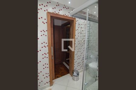 Apartamento à venda com 300m², 3 quartos e 1 vaga Apartamento à venda com 300m², 3 quartos e 1 vagaBanheiro do Quarto 3