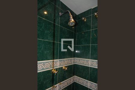 Apartamento à venda com 300m², 3 quartos e 1 vaga Apartamento à venda com 300m², 3 quartos e 1 vagaBanheiro Social