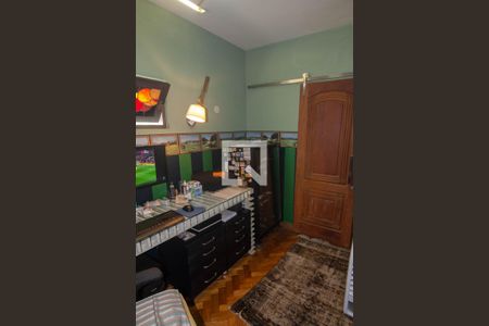 Apartamento à venda com 300m², 3 quartos e 1 vaga Apartamento à venda com 300m², 3 quartos e 1 vagaCorredor | Escritório