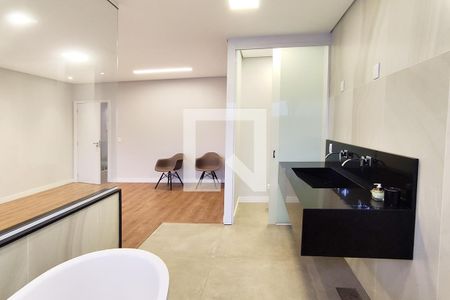 Casa à venda com 260m², 2 quartos e 3 vagasBanheiro da Suíte 1