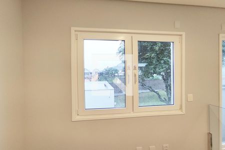 Casa à venda com 260m², 2 quartos e 3 vagasSala 2