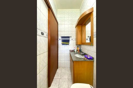 Casa à venda com 190m², 3 quartos e 3 vagasBanheiro 3