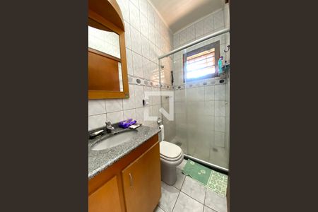 Casa à venda com 190m², 3 quartos e 3 vagasBanheiro 3