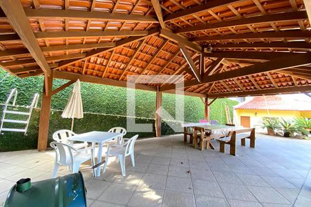 Casa à venda com 190m², 3 quartos e 3 vagasQuiosque e Piscina