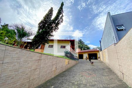 Casa à venda com 190m², 3 quartos e 3 vagasCorredor