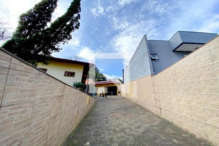 Casa à venda com 190m², 3 quartos e 3 vagasCorredor