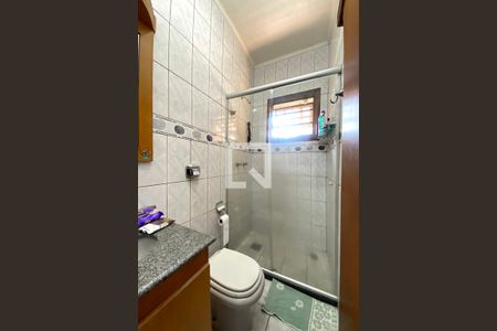 Casa à venda com 190m², 3 quartos e 3 vagasBanheiro 3