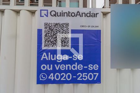 Apartamento à venda com 59m², 2 quartos e 1 vaga Apartamento à venda com 59m², 2 quartos e 1 vagaPlaquinha Instalada no Portão do Imóvel - Área Externa