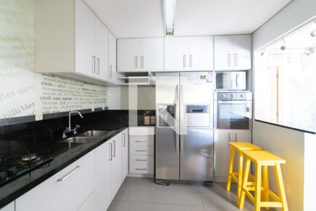 Apartamento à venda com 187m², 3 quartos e 2 vagasCozinha