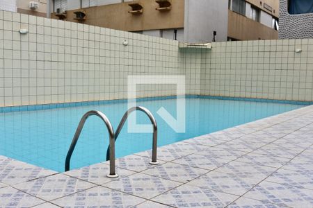 Apartamento para alugar com 80m², 2 quartos e 1 vaga Apartamento para alugar com 80m², 2 quartos e 1 vagaÁrea comum - Piscina