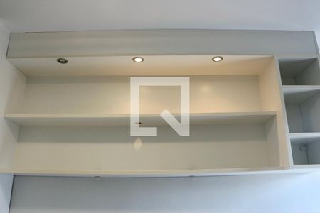 Apartamento para alugar com 80m², 2 quartos e 1 vaga Apartamento para alugar com 80m², 2 quartos e 1 vagaQuarto