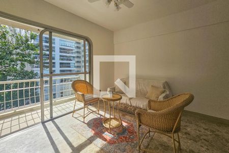 Sala de apartamento para alugar com 2 quartos, 100m² em Barra Funda, Guarujá
