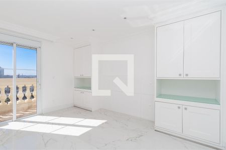 Apartamento à venda com 320m², 3 quartos e 4 vagasQuarto 2 - Suíte