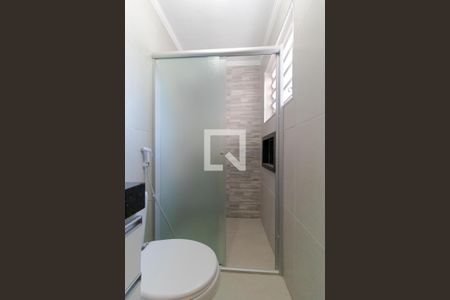 Apartamento à venda com 77m², 2 quartos e 1 vaga Apartamento à venda com 77m², 2 quartos e 1 vagaBanheiro