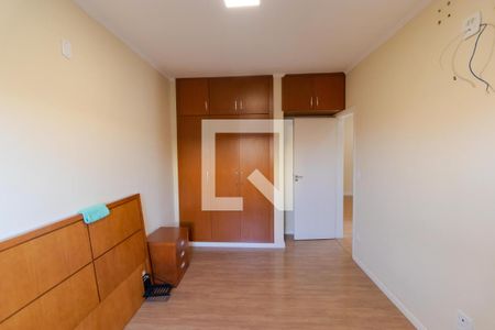 Apartamento à venda com 77m², 2 quartos e 1 vaga Apartamento à venda com 77m², 2 quartos e 1 vagaQuarto 01