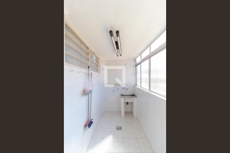 Apartamento à venda com 77m², 2 quartos e 1 vaga Apartamento à venda com 77m², 2 quartos e 1 vagaÁrea de Serviço