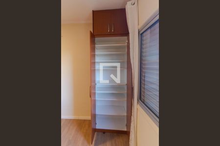 Apartamento à venda com 77m², 2 quartos e 1 vaga Apartamento à venda com 77m², 2 quartos e 1 vagaQuarto 01 - Armário