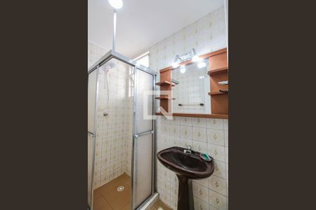 Banheiro  de apartamento para alugar com 1 quarto, 40m² em Petrópolis, Porto Alegre