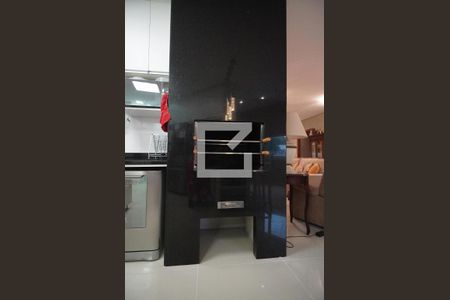 Casa à venda com 521m², 8 quartos e 8 vagasCozinha-Churrasqueira