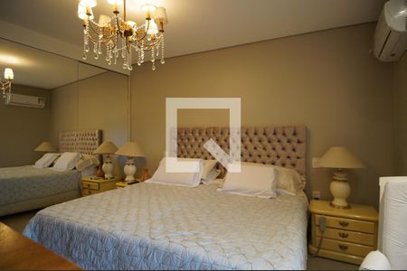 Casa à venda com 521m², 8 quartos e 8 vagasQuarto 2 - Suíte