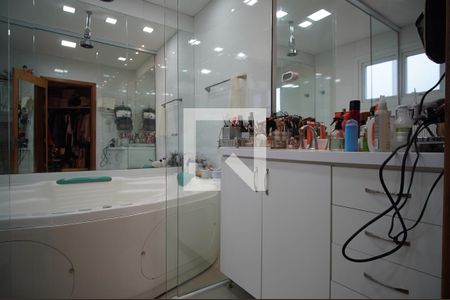 Casa à venda com 521m², 8 quartos e 8 vagasQuarto Suíte -Master -Banheiro suite 1