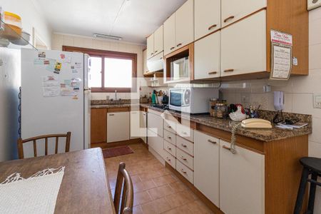 Apartamento à venda com 180m², 3 quartos e 2 vagas Apartamento à venda com 180m², 3 quartos e 2 vagasCozinha