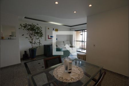Sala de apartamento à venda com 3 quartos, 95m² em Vila Santo Estéfano, São Paulo