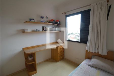 Apartamento à venda com 95m², 3 quartos e 2 vagasQuarto 2