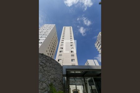 Apartamento à venda com 202m², 4 quartos e 3 vagas Apartamento à venda com 202m², 4 quartos e 3 vagasFachada