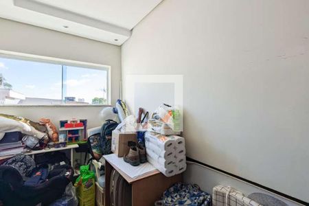 Casa à venda com 350m², 4 quartos e 2 vagas Casa à venda com 350m², 4 quartos e 2 vagasQuarto 2