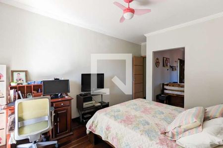 Casa à venda com 350m², 4 quartos e 2 vagas Casa à venda com 350m², 4 quartos e 2 vagasQuarto da suíte 3